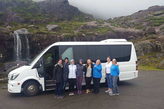 10 Day Wild Irish Experience Small Group Tour From Dublin - Day 1: Clonmacnoise, Then Westport With Optional Mountain, Bike, or Cruise
