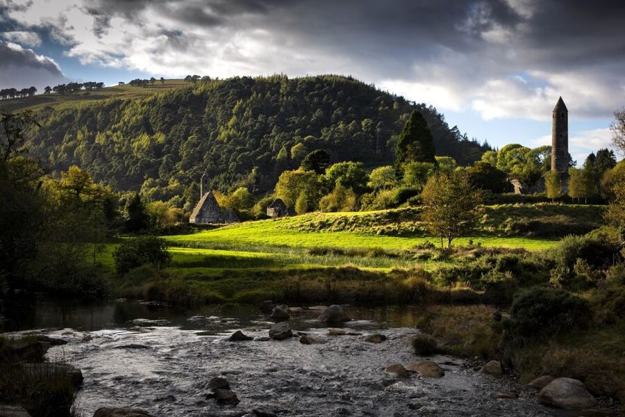 6-Day Tour of Southern Ireland from Dublin - Glendalough: Lakes, Monastery Ruins, and a Strong Opening