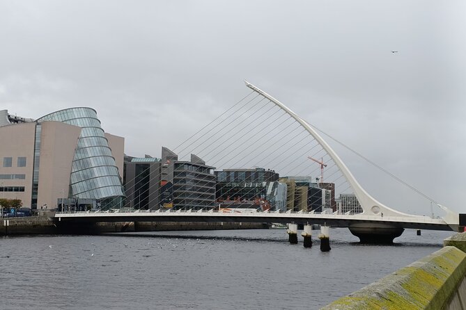 A Self Guided Walking Tour of Dublin's Docklands - The Famine Memorial and Seafarer Remembrance Stops