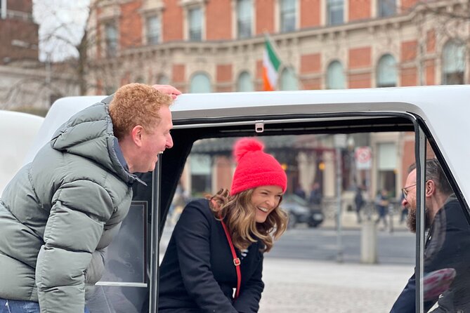 A Unique and Fun 1 Hour city tour of Dublin - Pepper Canister Church: A Stop That Lets You Look Up