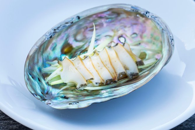Abalone farm tour and tasting with coastal seaweed walk. Guided. 2 hours - Getting to Ballintleva and What the 2-Hour Pace Feels Like