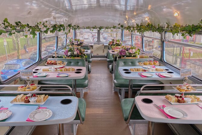 Afternoon Tea Bus Tour in Dublin - Where the tour starts in St Stephen’s Green