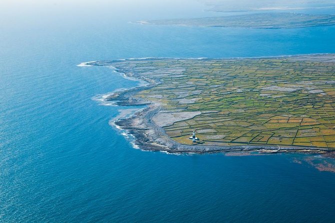 Aran Island, Cliffs of Moher & Cruise tour from Galway. Guided. - Cliffs of Moher summit and visitor centre: an hour that can feel fast