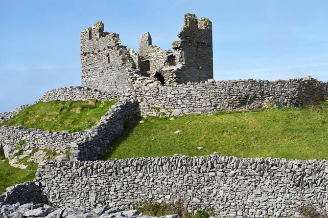 Aran Islands Bike Tour with Tea and Scones from Galway - Guided biking on Inisheer: castles, ancient ruins, shipwrecks, and a sunken church