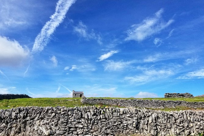 Aran Islands Scenic Flight and Galway Rail Tour from Dublin - Dún Aonghusa: a fort ruin with a sea-cliff payoff