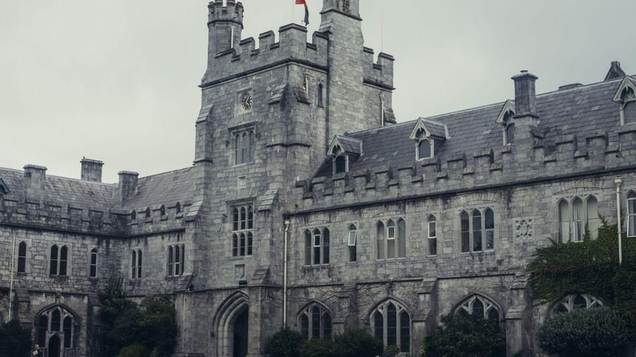 Best of Cork: Private Walking Tour with a Local - UCC Campus or Fitzgerald Park: Two Ways to End the Day