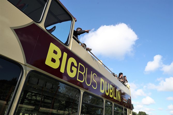 Big Bus Dublin Hop-on, Hop-off Sightseeing Tour with Live Guide - The 48- and 72-Hour Perks: Walking Tour and Night Tour