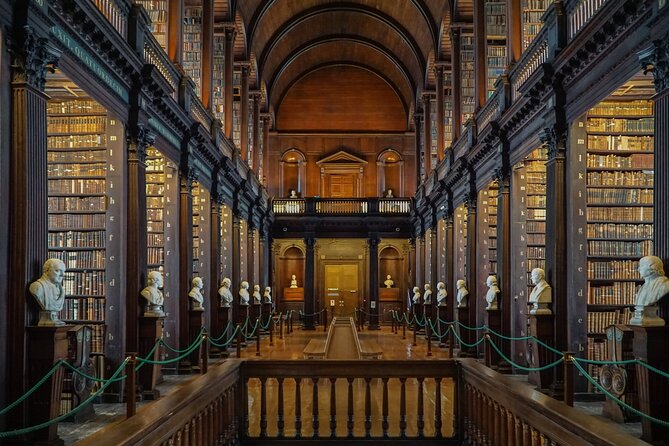 Book of Kells, Dublin Castle, Christ Church Cathedral Tour - Christ Church Cathedral area plus Dublin Castle courtyards