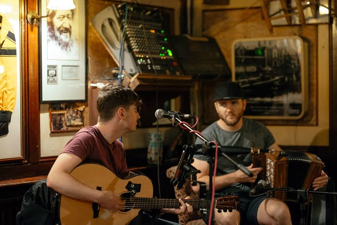 Classic Irish Pubs Private Tour of Dublin: Live Music, Beer and Nightlife - Key Things That Make This Dublin Pub Night Worth Your Time