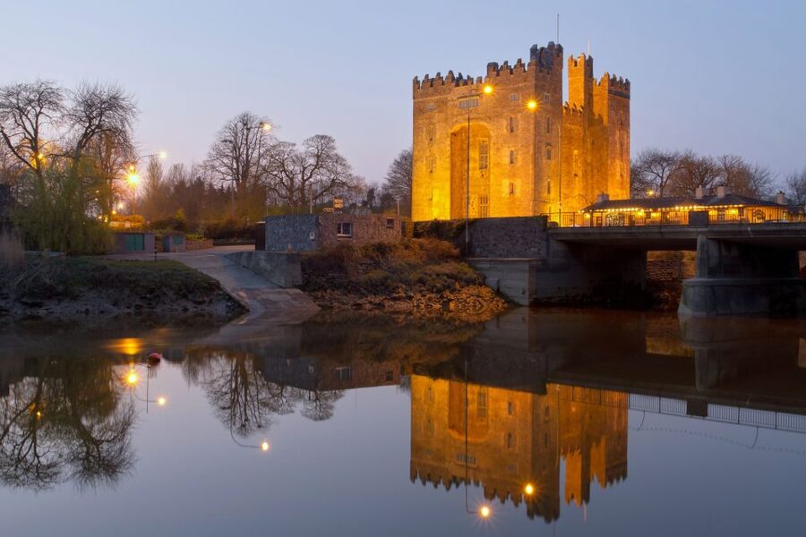 Cliffs of Moher and Blarney 2-Day Tour from Dublin - Cork overnight: English Markets lunch and a real base in the city