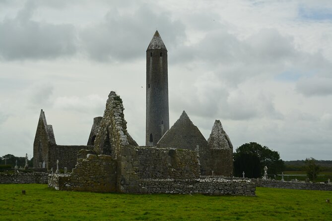 Cliffs of Moher and Burren Private Day Tour - Corkscrew Hill: A Quick Photo Stretch Through Burren Terrain