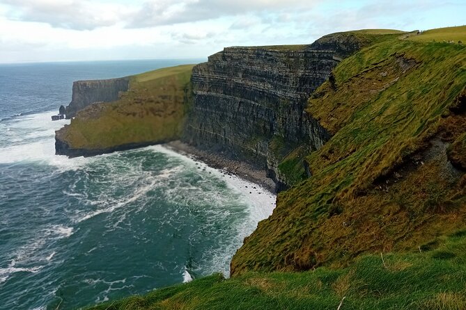Cliffs of Moher and Wild Atlantic Way Private Tour: From Dublin - The Burren in 15 minutes: what that limestone “lunar” terrain teaches