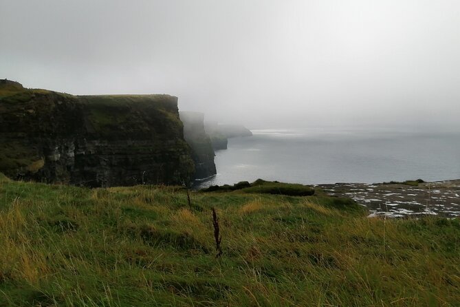 Cliffs of Moher & Bunratty Castle Day Tour - Caherconnell Stone Fort and sheepdog herding with John Davoren