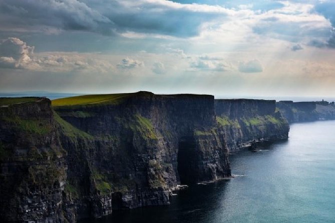 Cliffs of Moher Day Tour from Limerick: Wild Atlantic Way - Liscannor village stop: lunch options and coastal views
