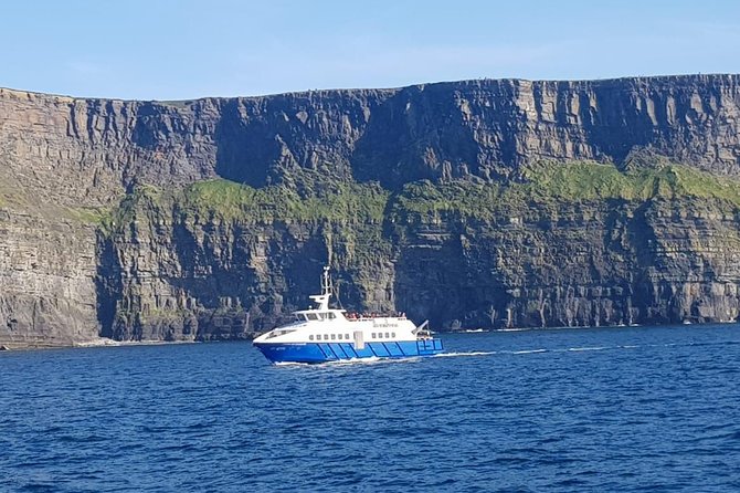 Cliffs of Moher including Cliffs of Moher Boat Experience Luxury Car Tour - What makes the guides matter on this kind of trip