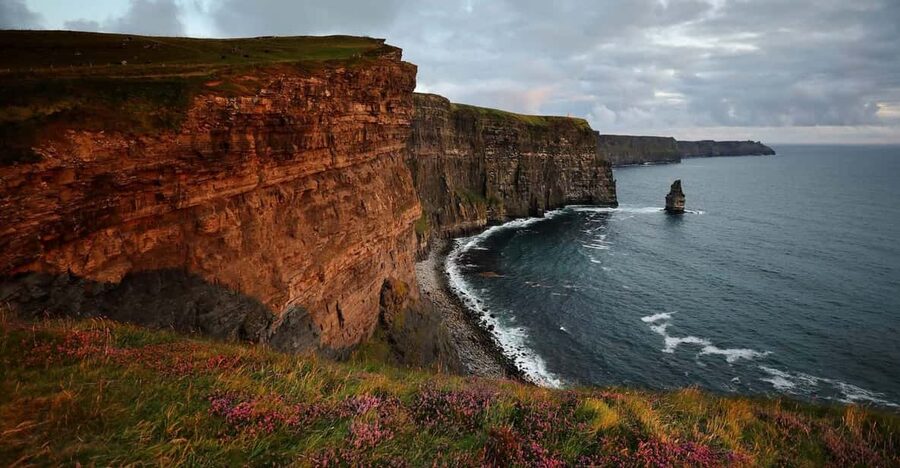 Cliffs of Moher: Private Luxury tour from Dublin - Roadside history stops: castles and monasteries along the way