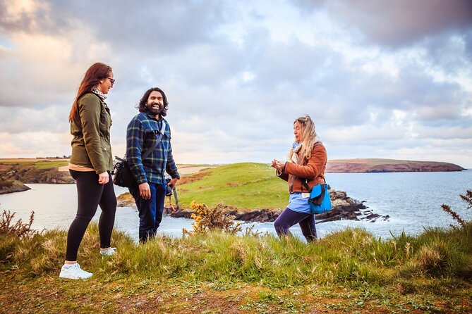 Coastal Foraging and Folklore Tour - Meet the marine biologist guide, and how her background shapes the walk