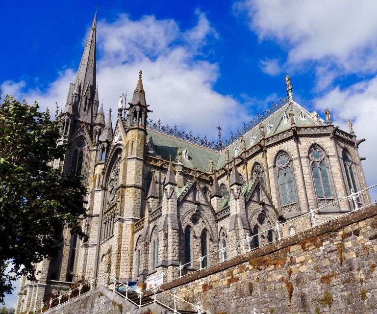 Cobh: Guided Historic Walking Tour - From hiding places to training halls: what the safe-house story teaches
