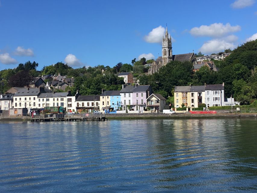 Cork: 2-Hour Guided Cork Harbour Scenic Cruise - What you might actually spot: seals, yachts, and fortifications