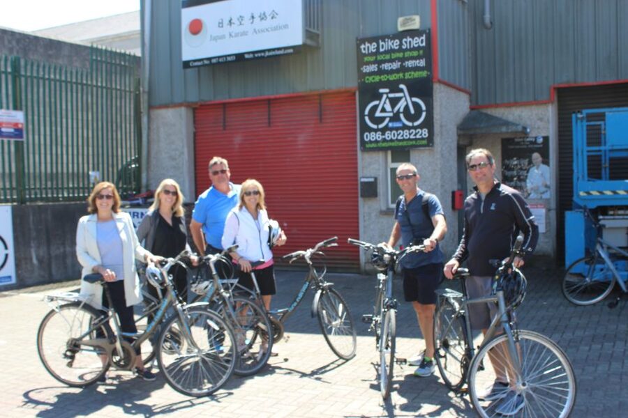 Cork: Cork City Cycle Tour - Regular Bike - Getting Oriented in Cork from Saint Patricks Quay
