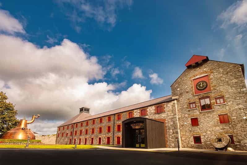 Cork: Midleton Distillery Behind the Scenes Tour & Tasting - Price and pacing: what you get for $85 per person