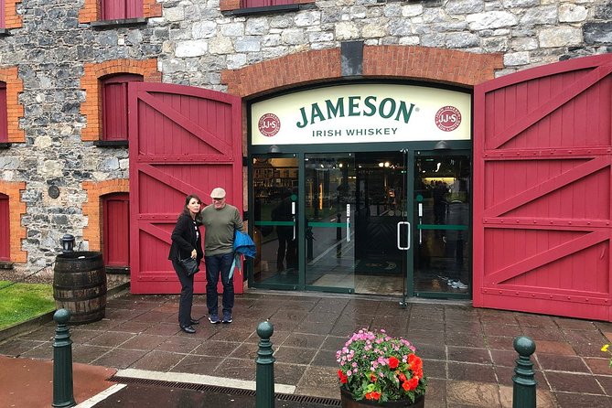 Cork Midleton DistilleryJameson Experience & Whiskey Tasting - Who should book this Jameson Experience in Cork?