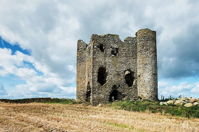 DAY TOUR: Highlights of Derry and Donegal - Buncrana pause at Swan Park and the Norman Keep