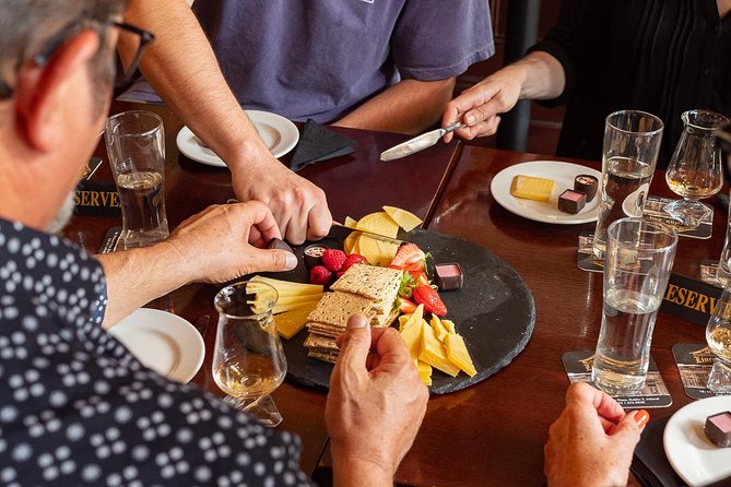 Deluxe Whiskey and Food Tasting in Dublin - What you’re tasting in Dublin’s old pubs