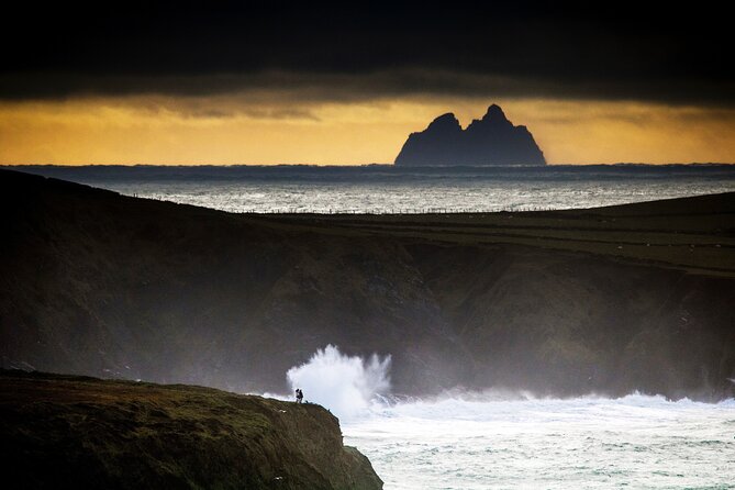 Dingle Peninsula Guided Walking Tour - Private tour comfort: English guidance, mobile tickets, and group discounts