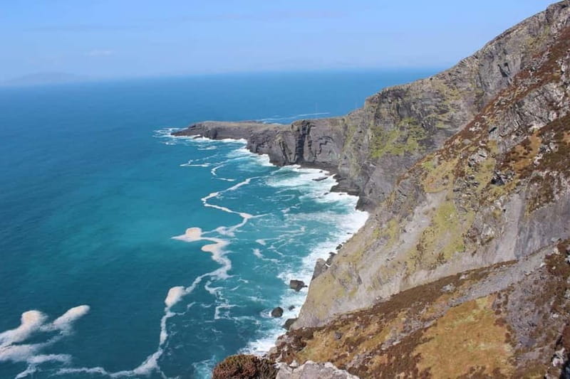 Dingle Peninsula & Slea Head Drive: Tour from Killarney - Slea Head Drive: Irish-Speaking Villages, Film Locations, and Blasket Island Views