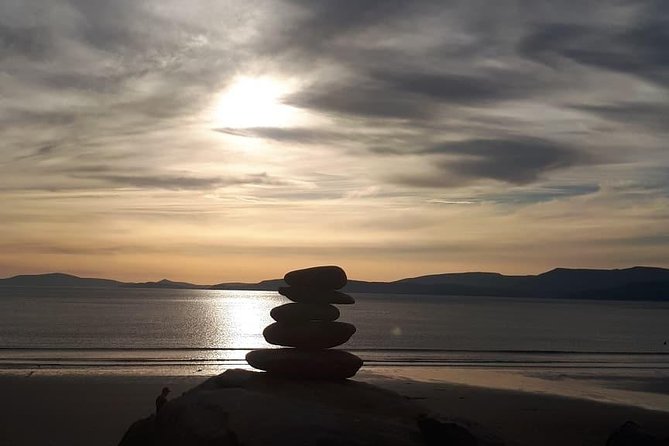Dingle Peninsula & Slea Head - Private Mini Bus Tour - Fahan BeeHive Huts and the lamb moment