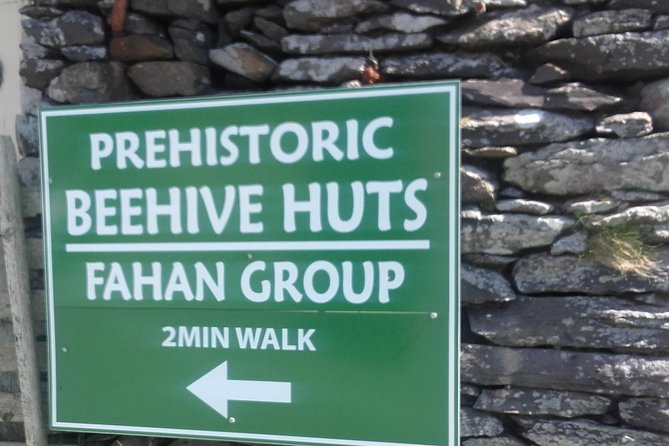 Dingle Peninsula & Slea Head - Private Tour - Stop 2: Dún Beag Fort Visitor Centre and a promontory with attitude