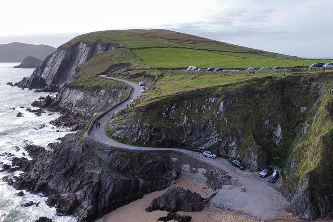 Dingle: Slea Head Drive Tour 3hr- Personal Chauffeur Guide - Slea Head Drive by Private Guide: How the Route Works
