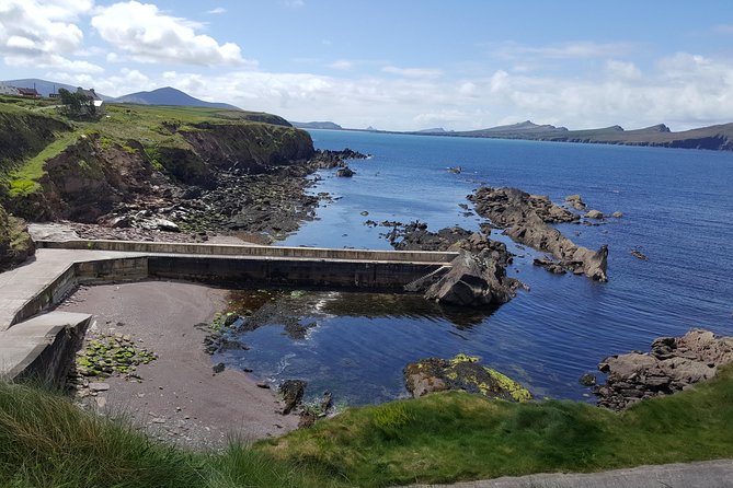 Dingle: Slea Head Drive Tour Full Day - Personal Chauffeur Guide - Clogher Strand and Ceann Sratha: another quick viewpoint that adds up