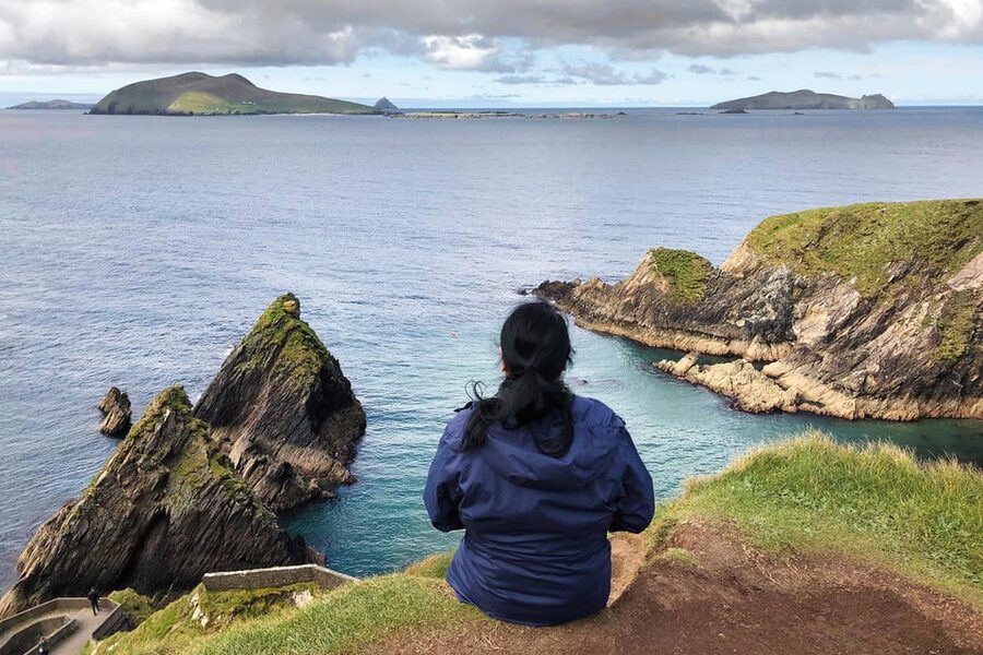 Dingle: Slea Head Photo And Sightseeing Tour - Back Roads for Storm Beaches and Hidden Coves, Plus Blasket Islands Views