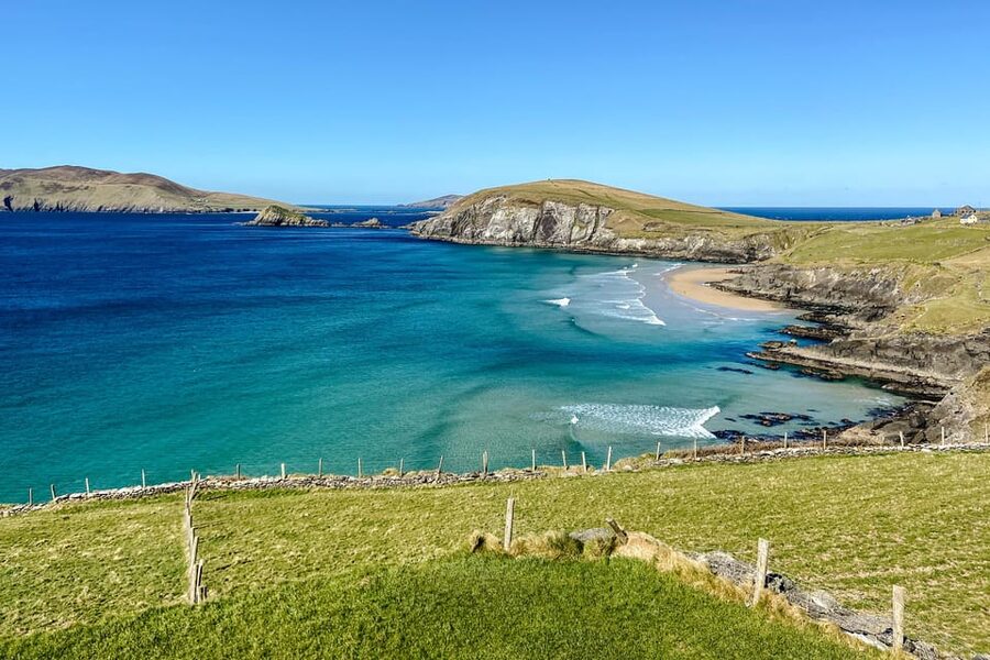 Dingle: Slea Head Photo And Sightseeing Tour - Gallarus Stone Oratory and Kilmalkedar Church: When the Photo Brief Changes