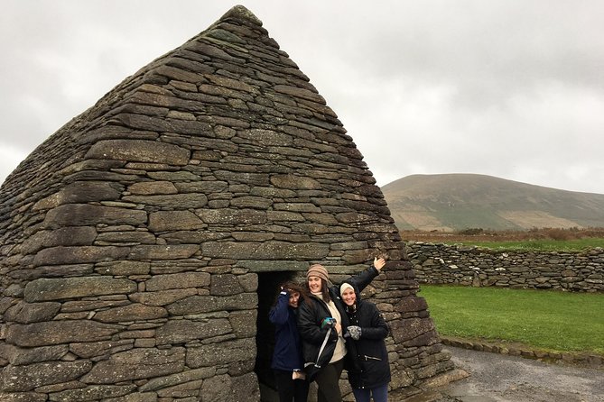 Dingle Town & Peninsula Private Chauffeur Driven Day Tour From Killarney Luxury - Cashel Murphy on Slea Head Drive: prehistoric in plain view