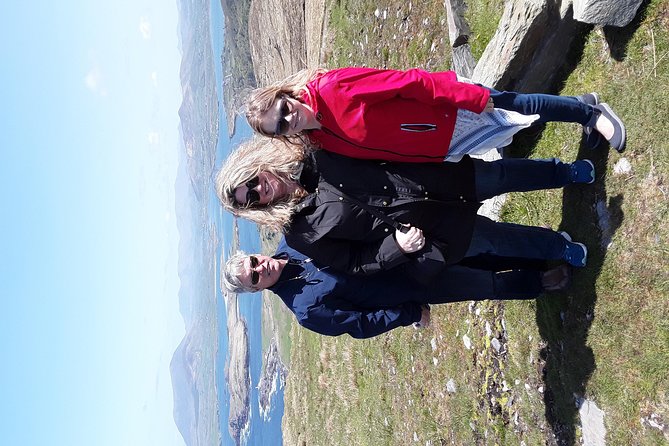 Dingle Town & Peninsula Private Chauffeur Driven Day Tour From Killarney Luxury - Driving the Peninsula: photo breaks that actually help