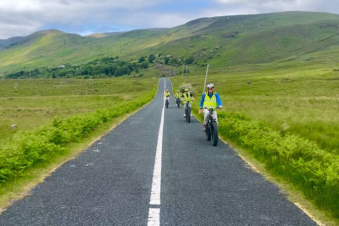 Discover Connemara Tour by Electric Fat Tyre Bike - Clonbur lunch timing, and how to plan without surprises