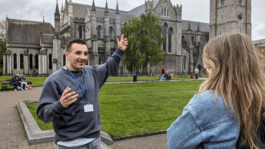 Dublin: 2 Hour City Center Guided Walking Tour - Two hours in Dublin center, what you actually get