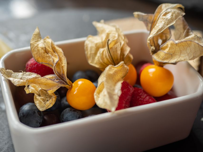 Dublin: 2-Hour Premium Whiskey and Food Tasting Tour - Who this tour fits best, and who may want something else