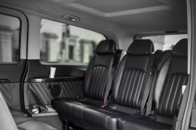 Dublin Airport & City Transfers - Transfers for cruise travelers, hotel stays, and last-day departures