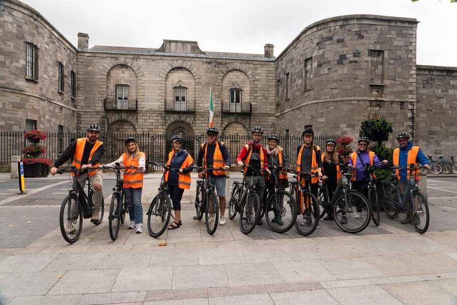 Dublin: Bike & E-Bike Tour with a Local Guide - What to expect on the ride itself