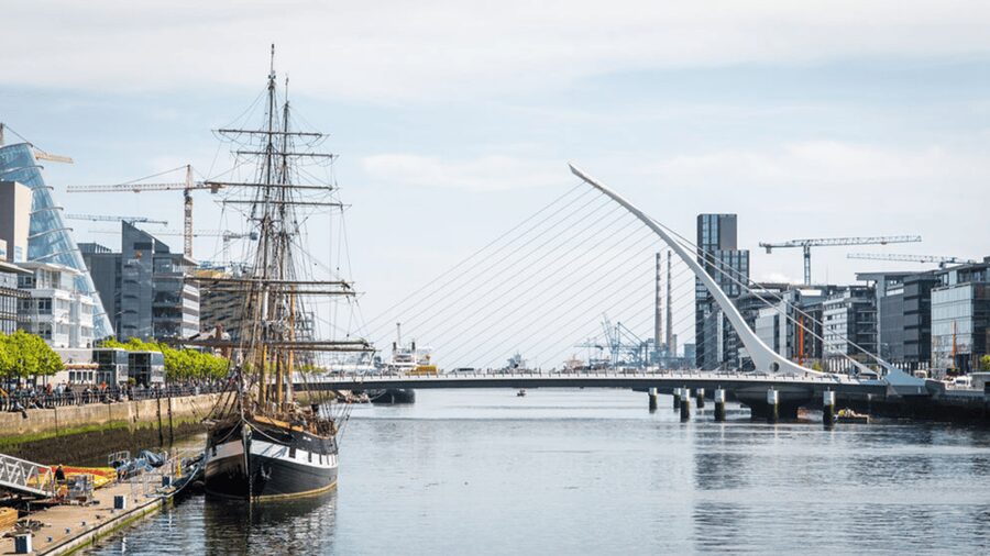 Dublin: EPIC Museum and Jeanie Johnston Entry Ticket - Jeanie Johnston: the ship tour that sets the emotional scene