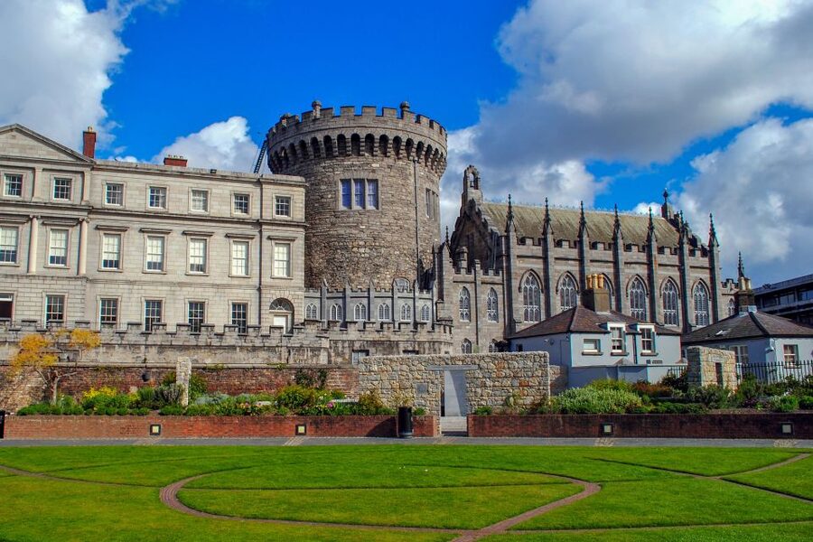 Dublin: Fast-Track Book of Kells Ticket & Dublin Castle Tour - Price and value: is $90 a good deal for this combo?