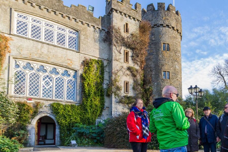 Dublin: Full-Day Howth and Malahide Castle Tour - Key highlights at a glance