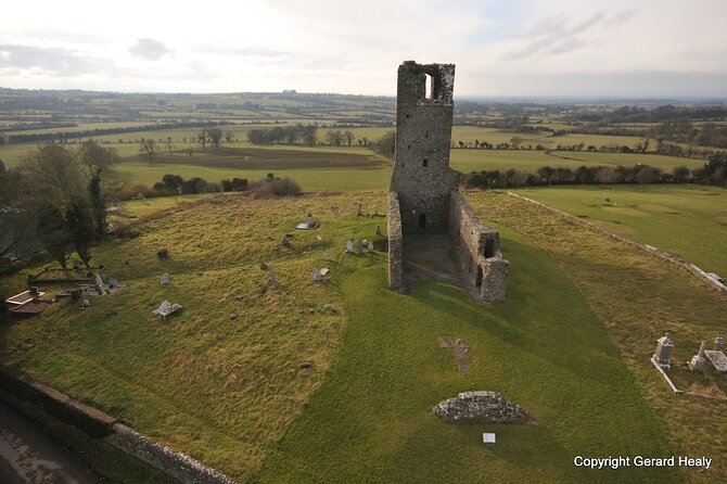 Dublin Full-Day Tour through Boyne Valley - Stop 5, Bective Abbey by the River Boyne: the free abbey break