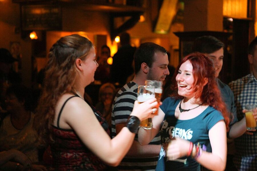 Dublin: Generation Pub Crawl - Starting at 4 Dame Lane, the Dublin-night shortcut