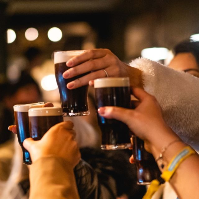 Dublin: Generation Pub Crawl - Whelan’s: live music night energy in a famous room