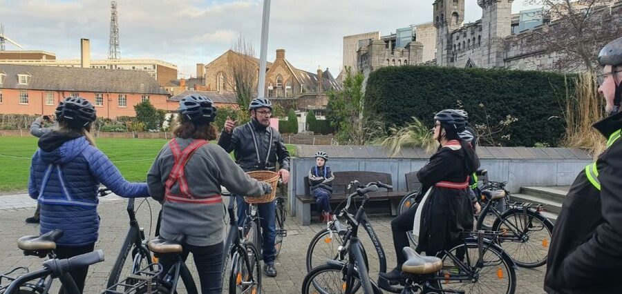 Dublin: Guided Bike & E-Bike Tour - The 2.5-hour ride: how to see more without burning your whole day